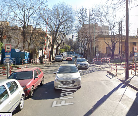 FF.CC Sarmiento: Cierran por obras el paso a nivel Fray Cayetano