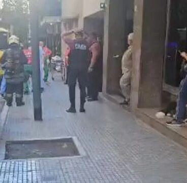 Recoleta: una mujer falleció tras el incendio en un edificio