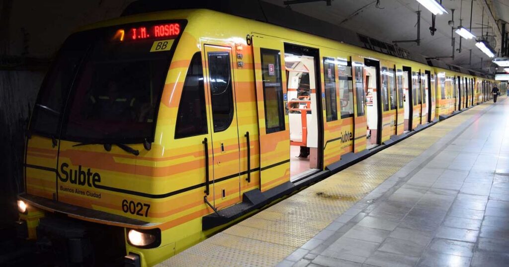 Desde marzo el pasaje del Subte costará $832