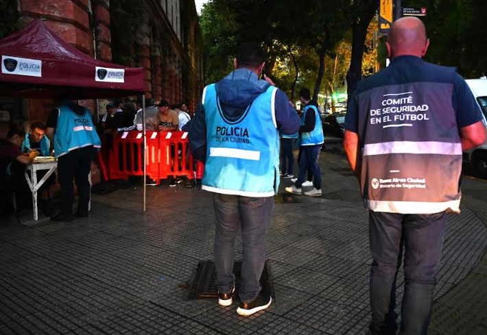 La Boca: 120 trapitos fueron demorados en el operativo Boca vs Independiente Rivadavia