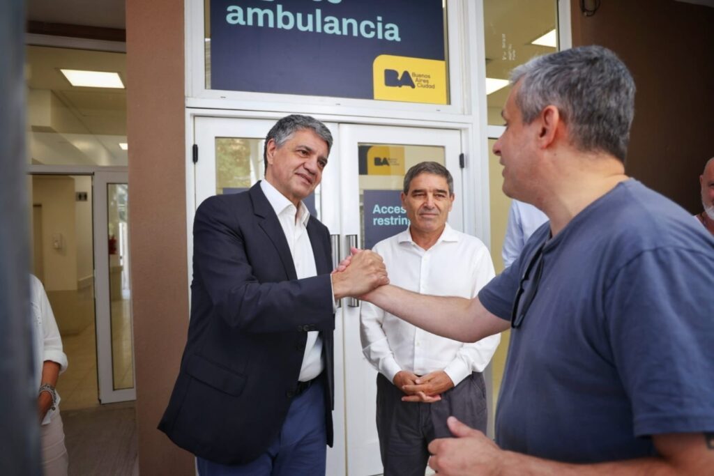 Flores: Macri inauguró la nueva guardia del Hospital Piñero