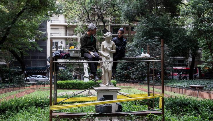 Palermo: finalizó la restauración de esculturas en el Jardín Botánico y el Ecoparque