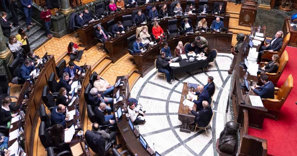 Inscripción de alianzas para la renovación parlamentaria