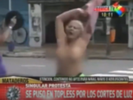 Cortes de luz: Topless de protesta en Mataderos