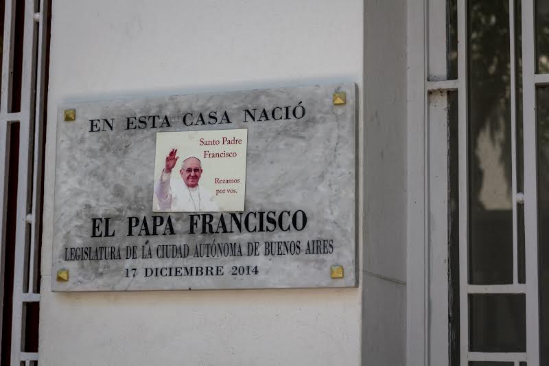 Piden proteger la vivienda de Flores en la que nació el papa Francisco