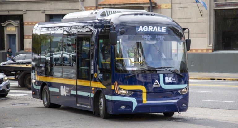 Como son los colectivos eléctricos que circularan por la Ciudad