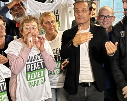 Marcelo Peretta lanzó su campaña en su centro de jubilados de Soldati