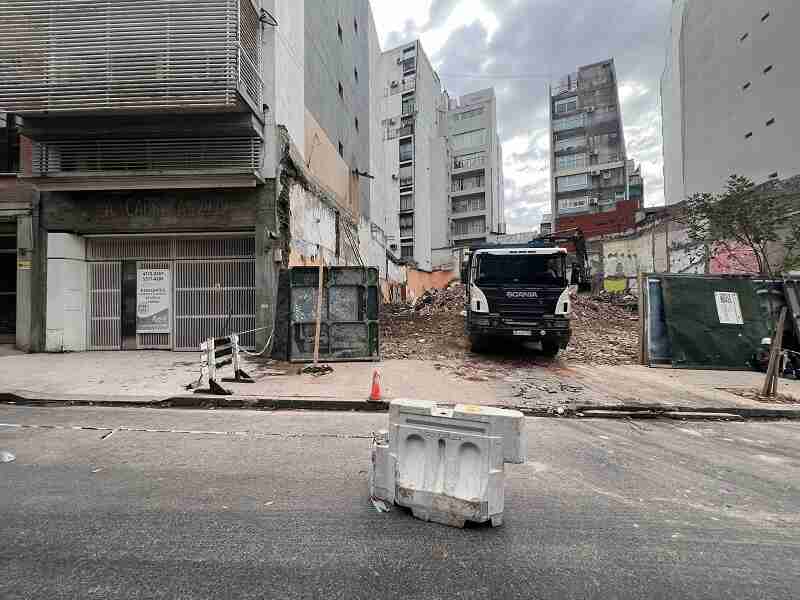 Abasto: demolieron la casa natal de Aníbal Troilo en Cabrera al 2900, era sitio de interés cultural porteño