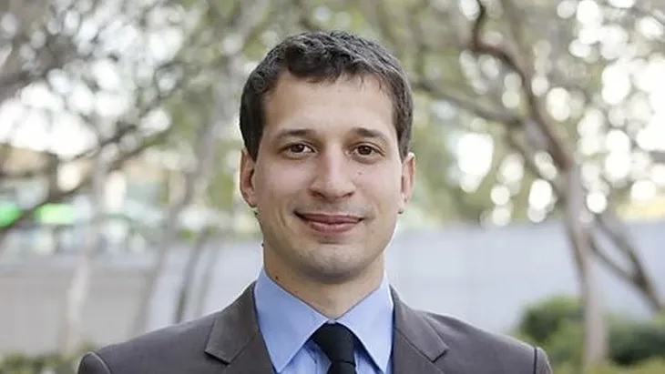 Yamil Santoro encabezará la lista de Unidad Porteña Libertaria en vez de su hermano Leandro, homónimo del candidato de Es Ahora Buenos Aires