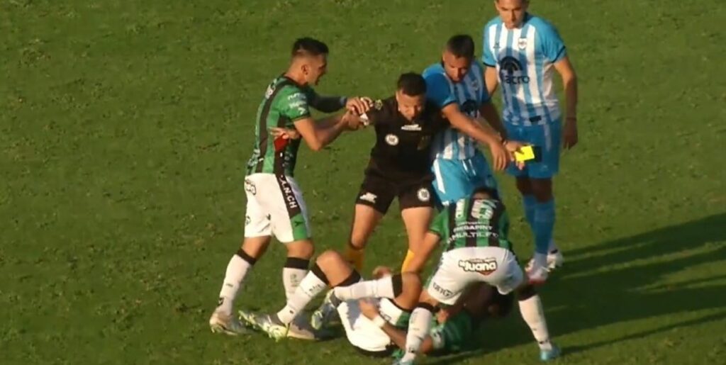 Chicago no levanta y volvió a caer fuera de casa