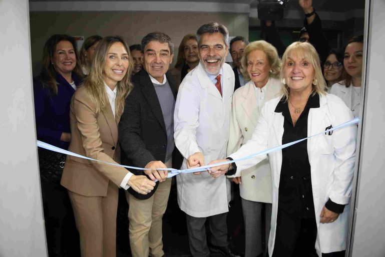 Inauguración de quirófanos en el Hospital Fernández