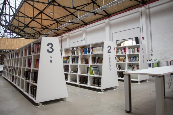 Grilla de actividades culturales en la Biblioteca del Parque de la Estación