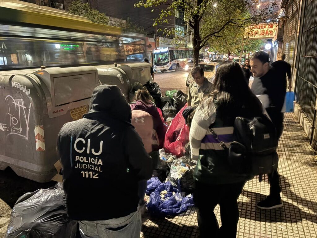 Caballito: ante la denuncia de vecinos, operativo por el descarte de residuos patogénicos en la vía pública