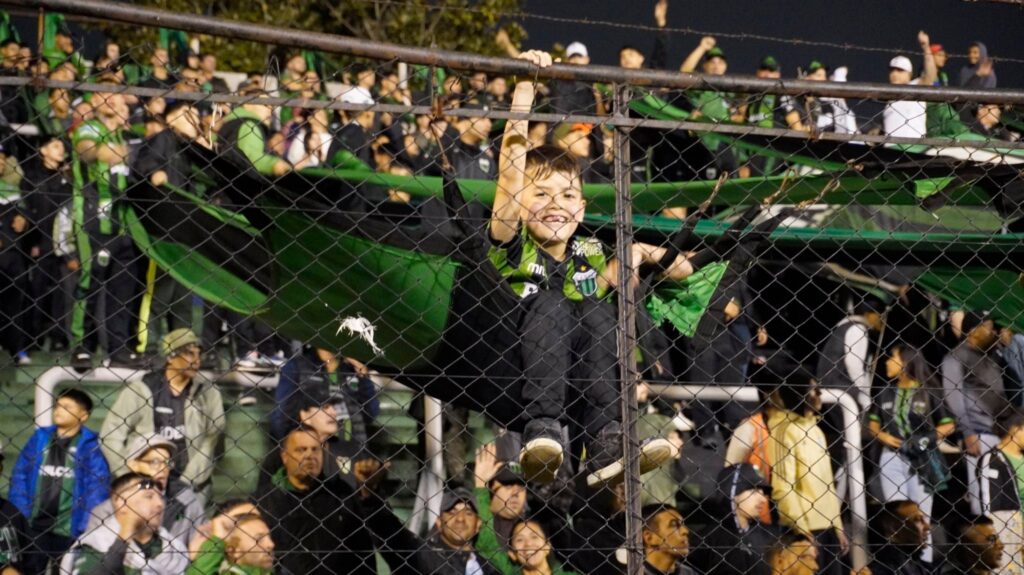 Chicago ganó en casa y recuperó la sonrisa