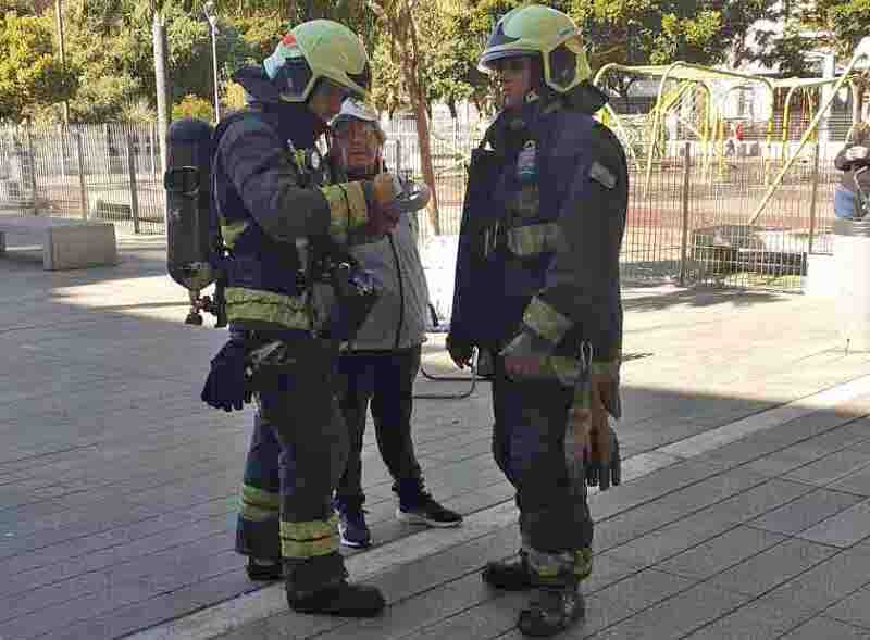 Balvanera: reportaron un escape de gas en un auto frente al jardín de la Plaza Manzana 66