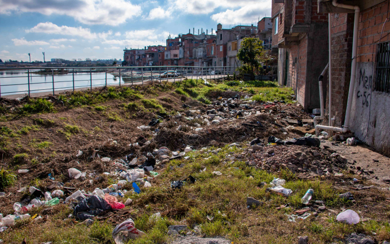 La Justicia ordenó limpiar el Lago Soldati y garantizar su mantenimiento