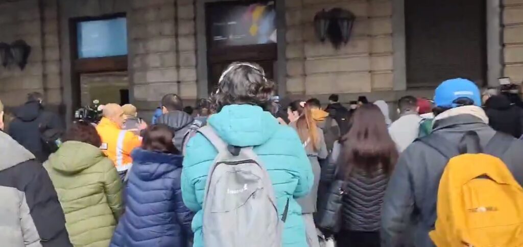 Una falsa amenaza de bomba paralizó la línea Mitre