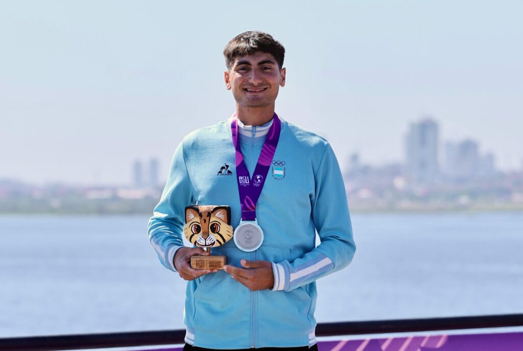 Santino Menin, vecino y flamante subcampeón panamericano de remo: “Saavedra siempre fue mi casa, mi hogar”