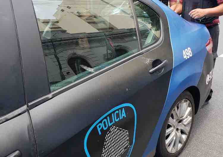Inseguridad en Saavedra: asaltaron a un ciclista en el túnel de Balbín y robaron en un comercio a pocos metros