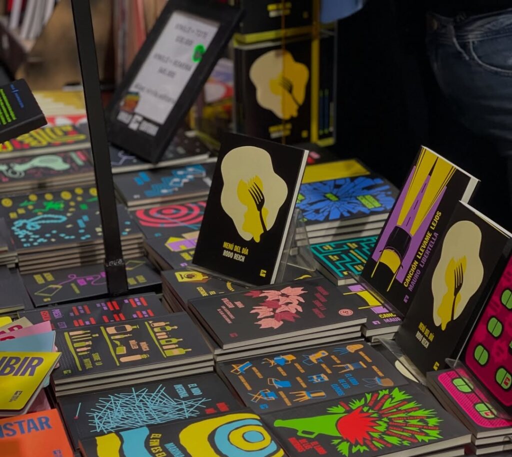 Gratis: Pequeña Feria de Editoriales Independientes en Estudio Los Vidrios de Villa Urquiza