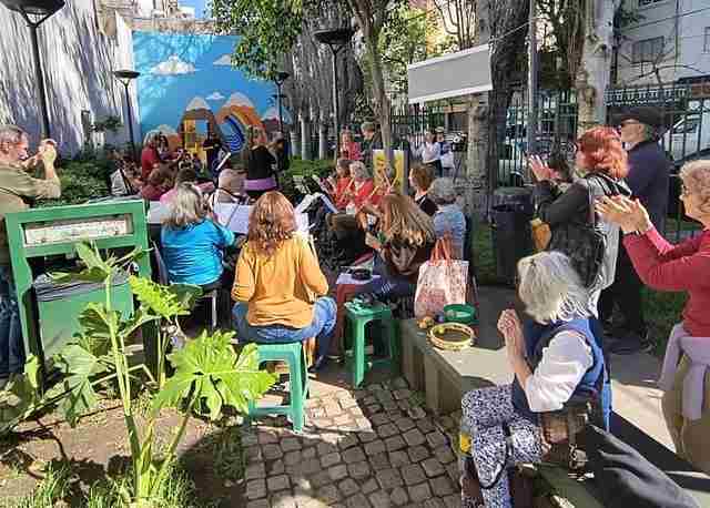 Debutó la Toma de Almagro Sur con actividades en tres espacios culturales y la Plazoleta Sur