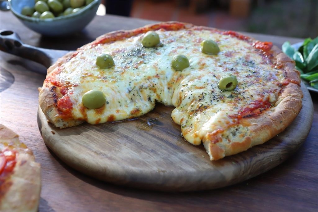 Noche de la pizza y la empanada: regalarán 4.000 porciones de pizza en Obelisco