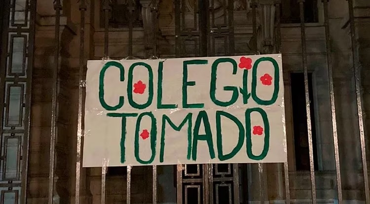 Alumnos tomaron el Nacional Buenos Aires contra el veto a la Ley de financiamiento universitario