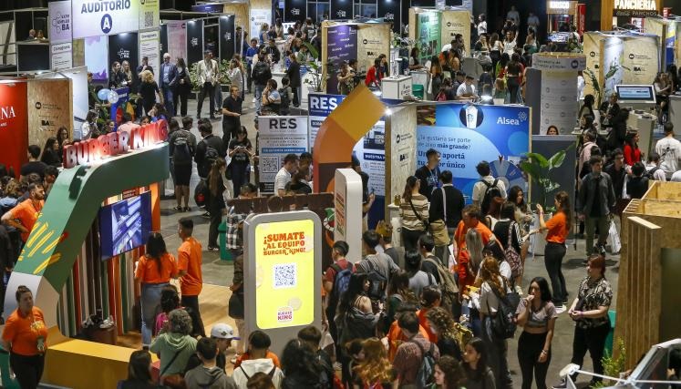 Nueva edición de la Expo Empleo BA en La Rural