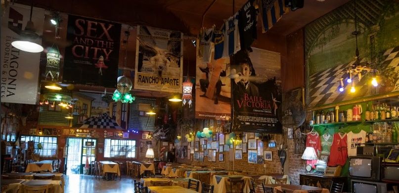 La Noche de los Bares Notables también se vive en Mataderos