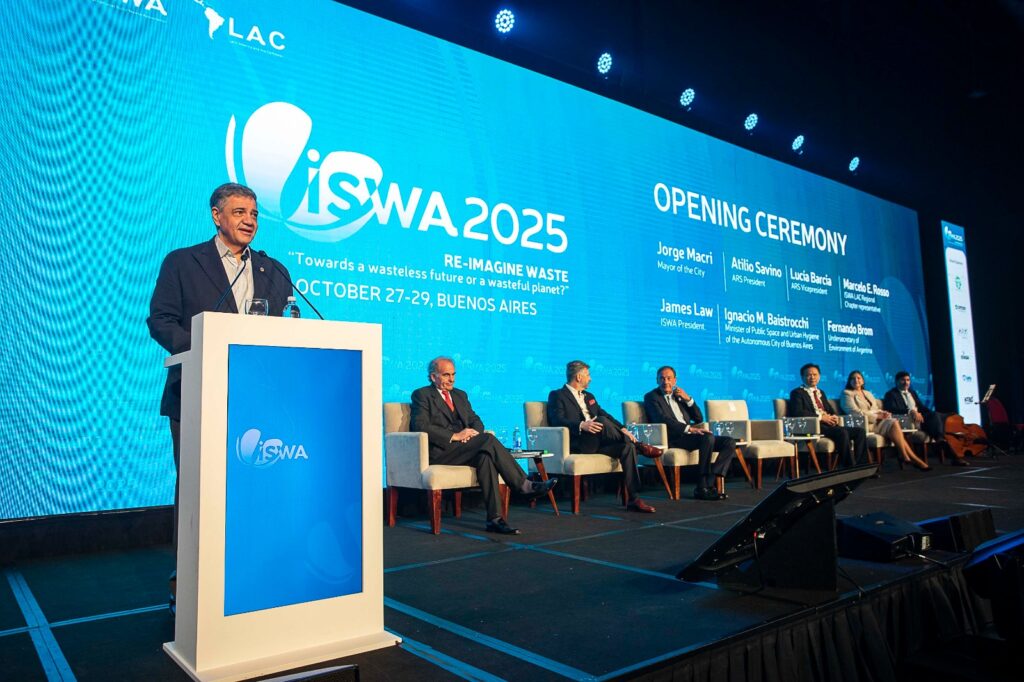 El congreso mundial de residuos y economía circular se celebra en Recoleta: el GCBA recibe un premio por innovación tecnológica