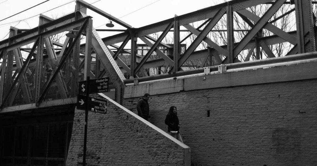 Ordenaron la suspensión de la demolición del Puente Ciudad de la Paz