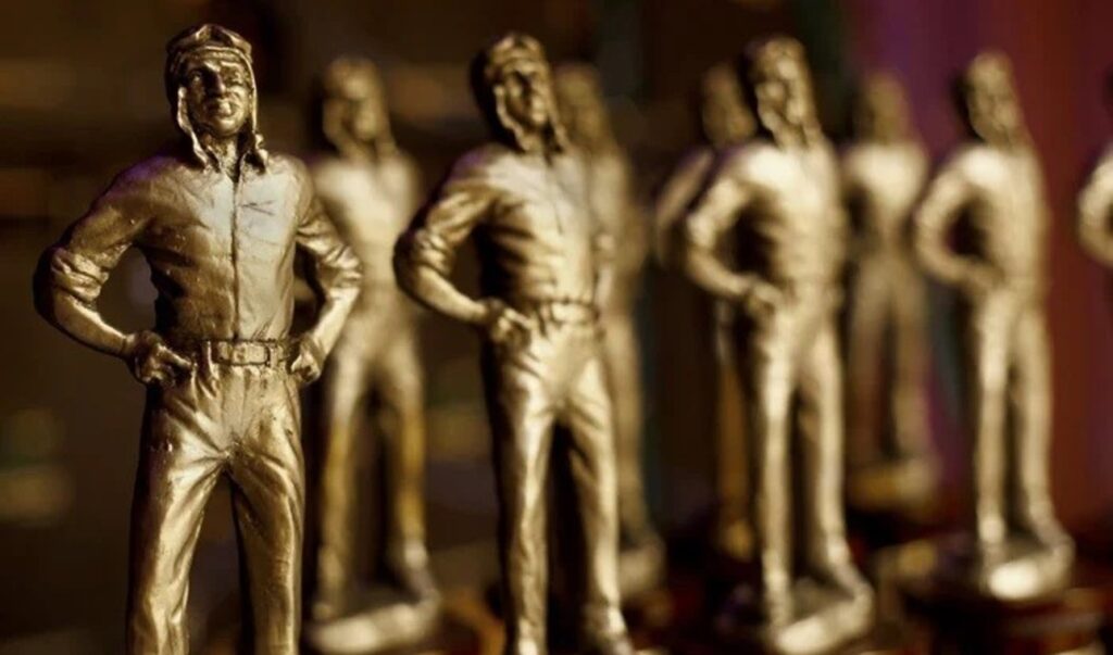 Franco Colapinto, Las Murciélagas y Leandro Paredes, entre los nominados a los Premios Jorge Newbery