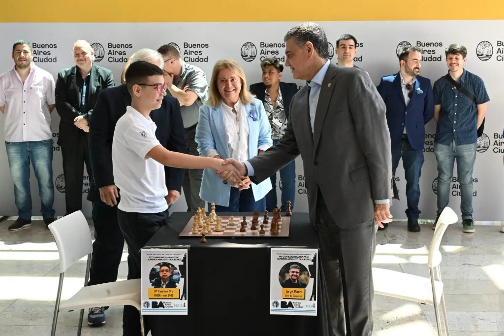 Los mejores ajedrecistas del país disputan la final número 100 del Campeonato Argentino en la sede del Gobierno porteño