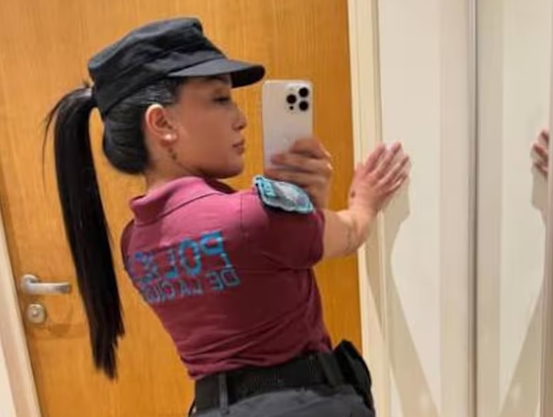 La policía suspendida por vender contenido erótico dijo que ganó $6.000.000 en un mes y que lo hizo por necesidad