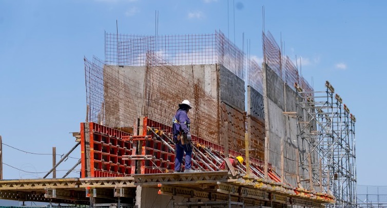 Demuelen la palestra de Núñez y avanza la construcción de una en Villa Soldati