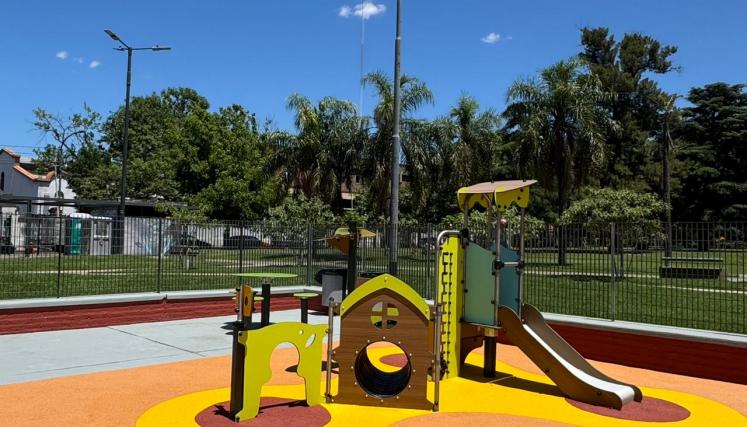 Parque Los Andes II se renueva con más deporte y un patio de juegos mejorado