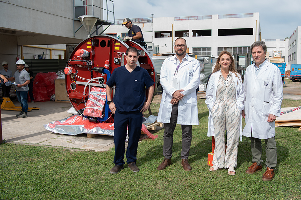 El Hospital Garrahan de Parque Patricios recibió un dispositivo tecnológico único en el país para tratar el cáncer infantil