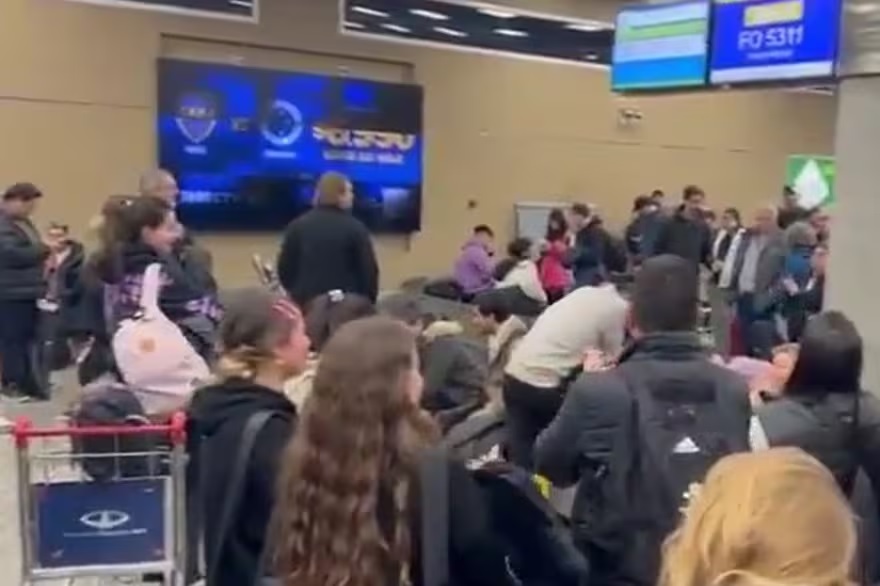 Paro de controladores: reprogramaciones y más de 24.000 pasajeros afectados