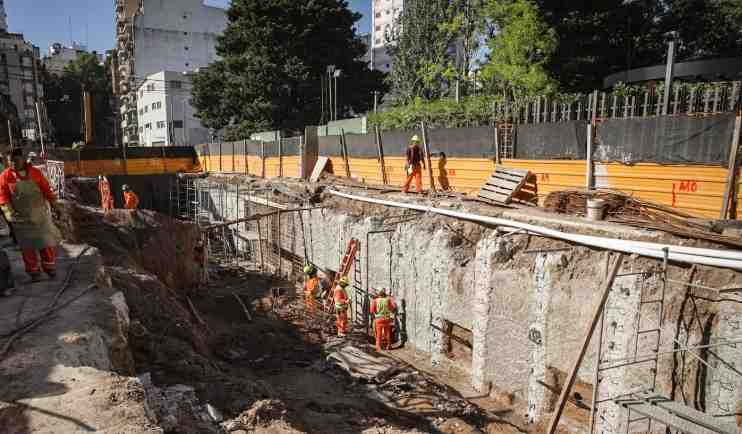Tren Sarmiento: siguen las obras en el paso bajo nivel de Caballito y se proyecta inaugurarlo en mayo