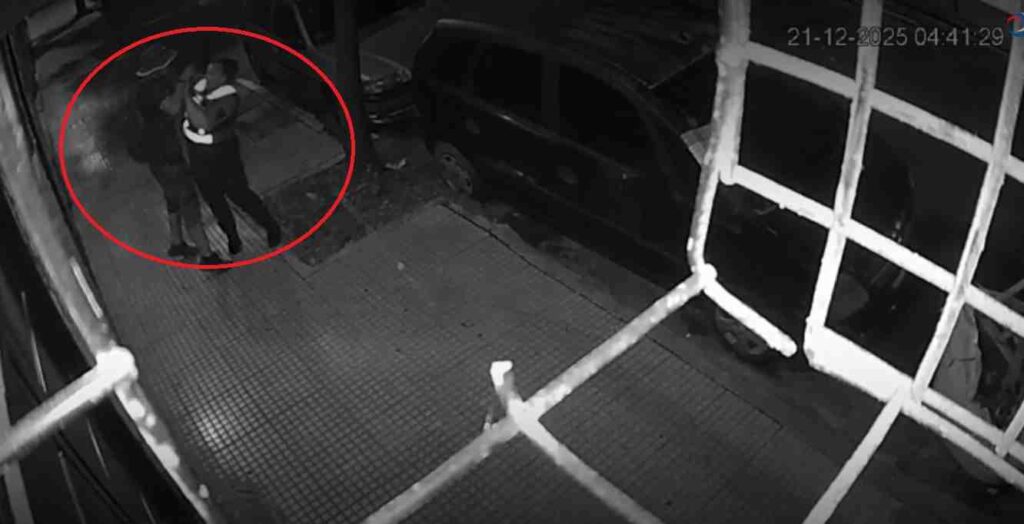 Balvanera: una oficial de la Policía de la Ciudad fue atacada por un delincuente armado en la calle México