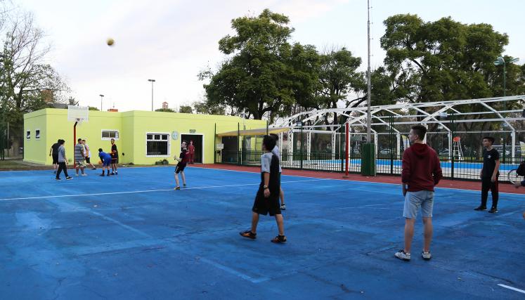 Reunión vecinal por el Polideportivo Santojanni