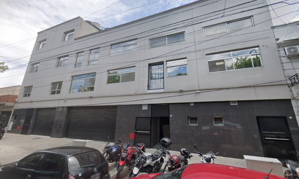 ANMAT clausura laboratorio en Villa Lugano por graves fallas en analgésicos y anticonceptivos