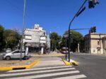 Vecinos de Saavedra sugieren defensas peatonales en la esquina de Balbín y Donado