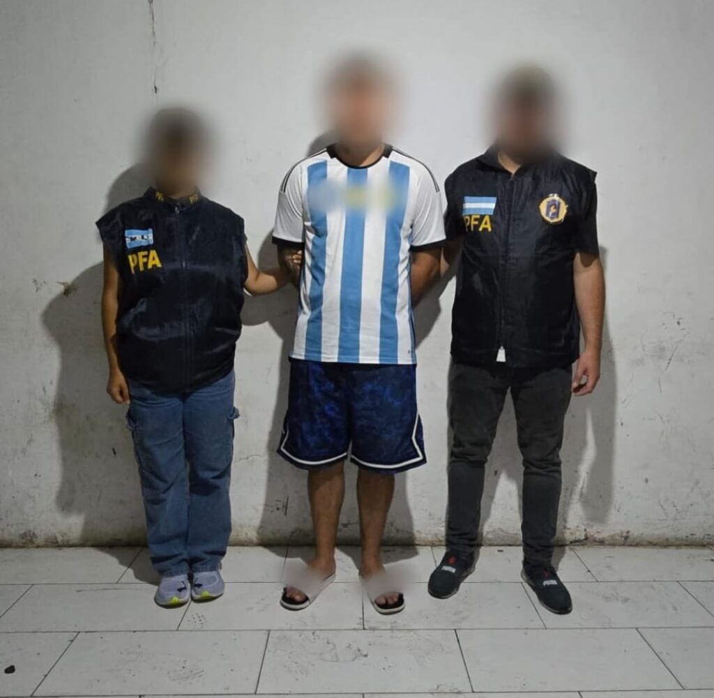 Detuvieron en el conurbano bonaerense a un hombre buscado por el ataque a un policía porteño