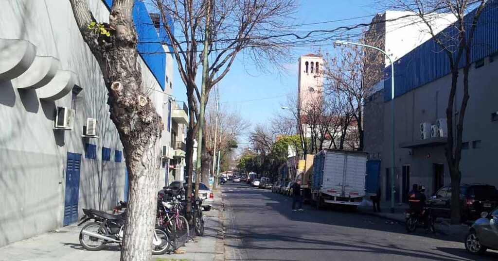 Crisis y conflicto laboral en el sector textil: El caso de Cocot y Dufour en Parque Chas