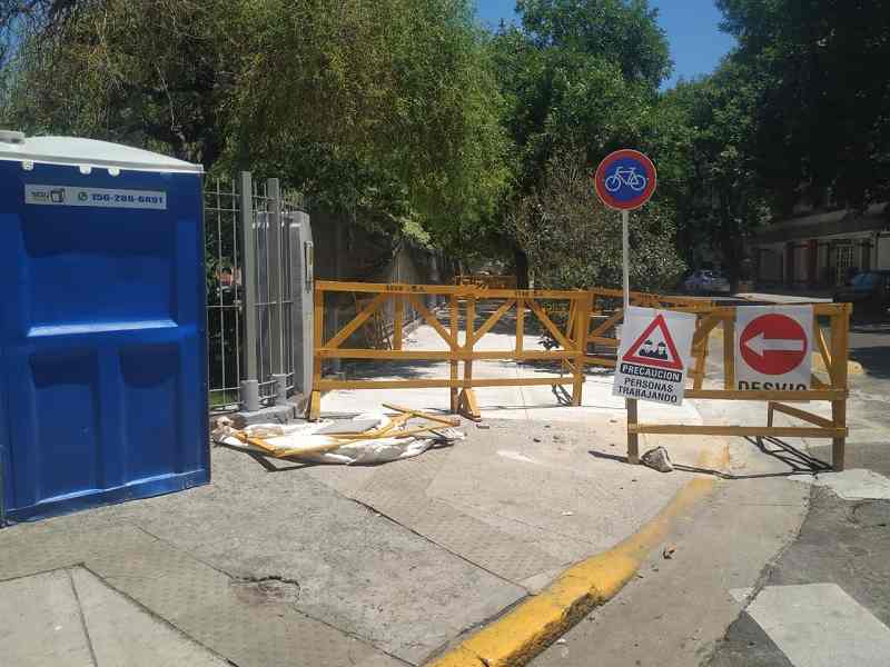 Continúan las obras en la Plaza Julio César Fumarola en el Abasto