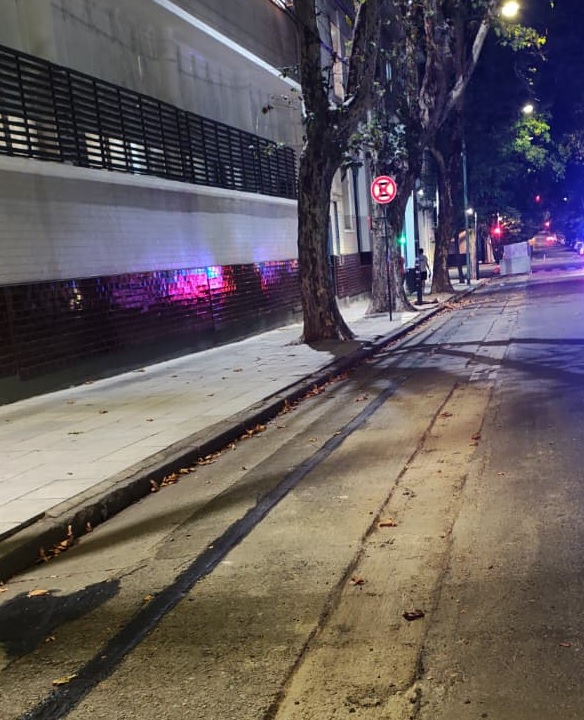 Avanza la remoción de una ciclovía en Villa Crespo