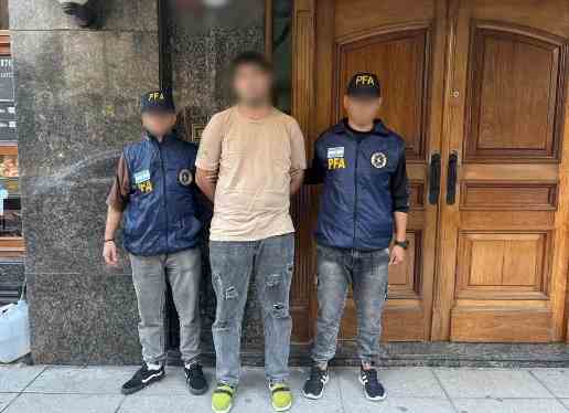 Almagro: detuvieron a un joven acusado de hackear cuentas bancarias por $275 millones