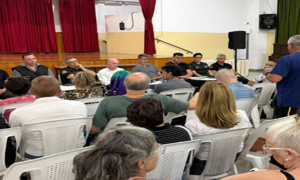 Seguridad en tu Barrio: la Comuna 9 realizó el primer encuentro de 2026 con eje en la participación vecinal