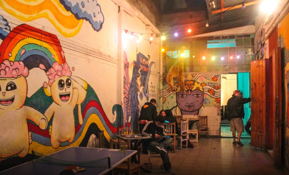 Gratis en el Abasto: festival con bandas en vivo y pizza en El Emergente